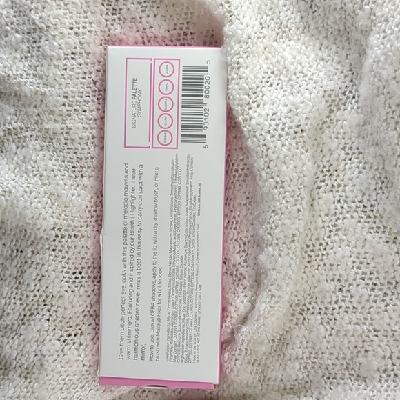 OFRA Signature Palette in Symphony, 5-1.5g/ pans - Picture 12 of 12